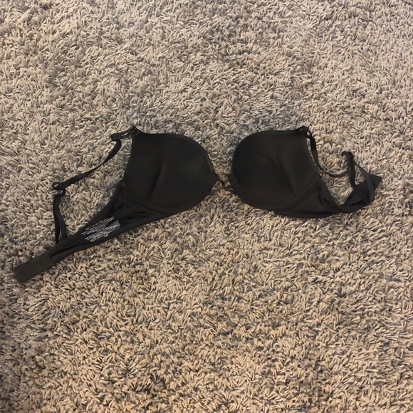 Victoria Secret Bombshell 34B - Picture 2 of 3